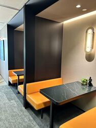 Gateway East (D7), Office #496475021